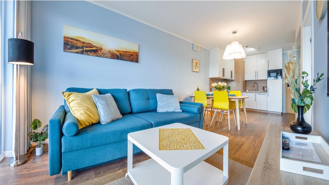 Apartament Blekitna Laguna Z Basenem - Ul Kasprowicza 20A - Holiday City 코워브제크 외부 사진