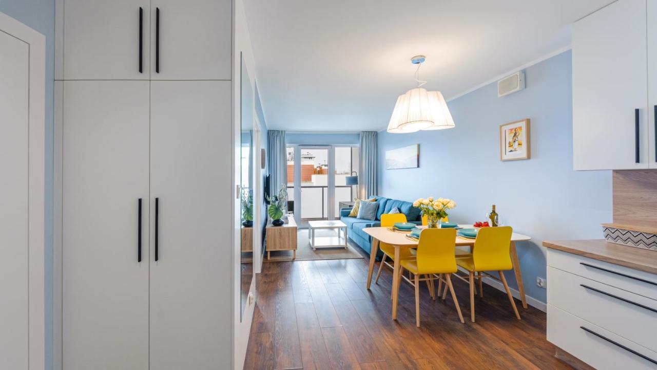 Apartament Blekitna Laguna Z Basenem - Ul Kasprowicza 20A - Holiday City 코워브제크 외부 사진